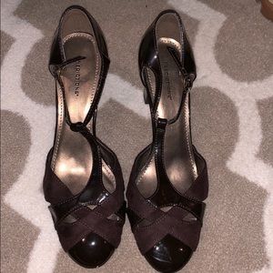 Women’s Dress Shoes / Heels - Size 10